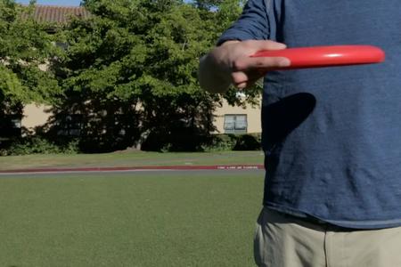 How to Throw a Frisbee