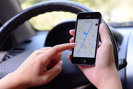 How to Use a Navigation App
