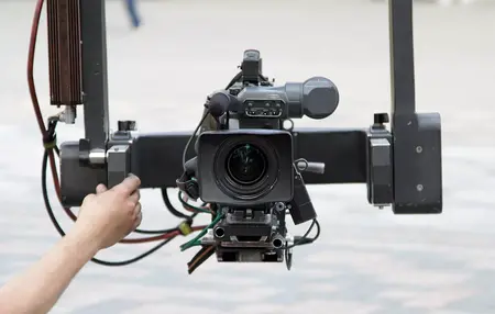 How to Use a Microphone for Youtube Videos
